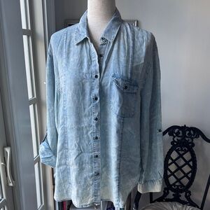 Jane and Delancey Light Blue Casual Shirt